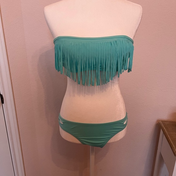 Cute Sea-Foam Green Fringe Bikini - Picture 2 of 8